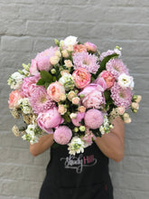 Brighton florist new romance rose bouquet 01