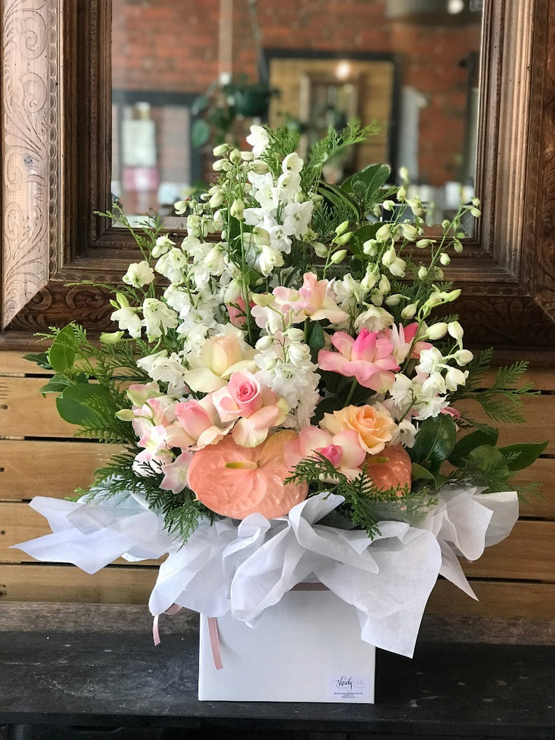 flower shop Brighton Shadyhill Love Box 05