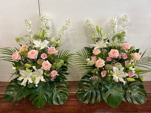flowers elsternwick funeral stage flowers 02
